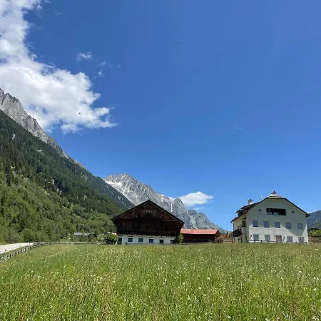 Apartment Halbwoehrerhof Anterselva di Mezzo